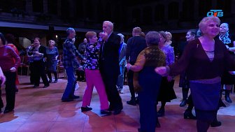 В Челябинске провели дискотеку для пенсионеров