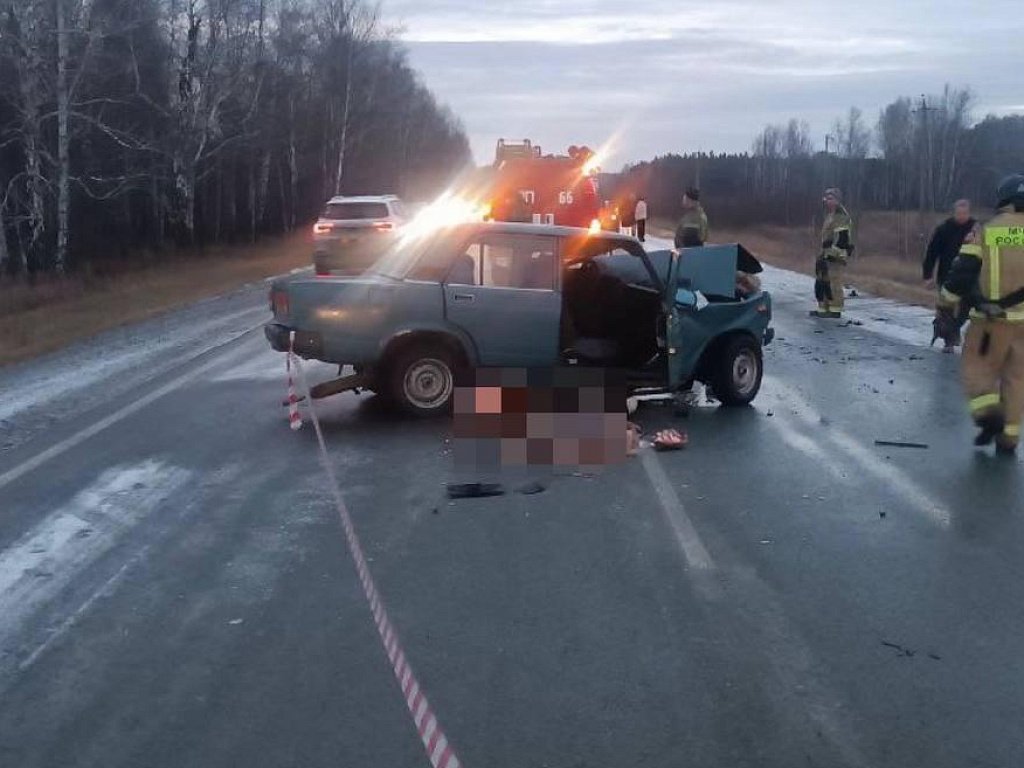 Водитель ВАЗа погиб в массовом ДТП под Челябинском
