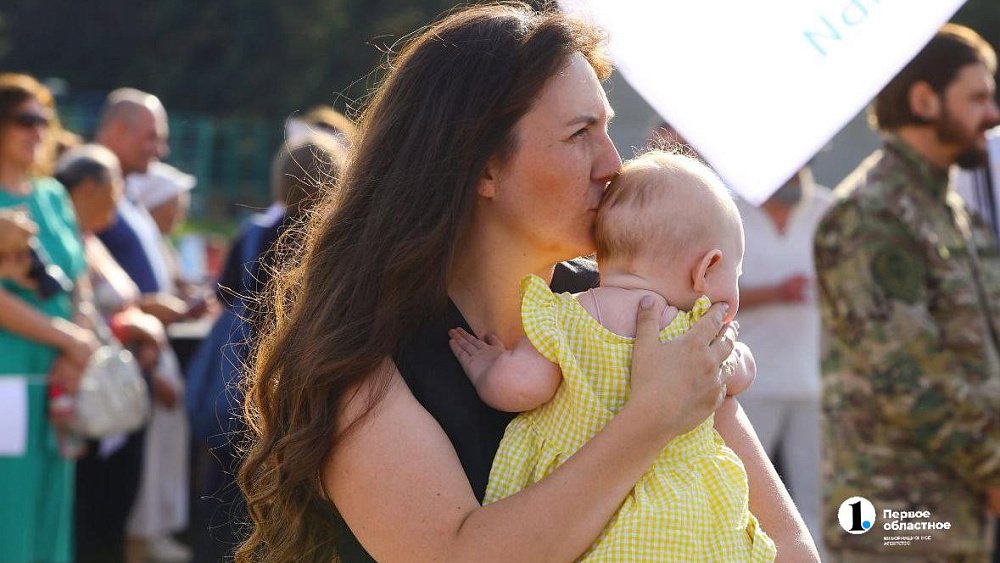 Алексей Текслер: «Труд матери не всегда заметный, но бесконечно важный»