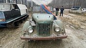 Раритетный ГАЗ‑69 и внедорожная самоделка: что бросают на улицах Челябинска