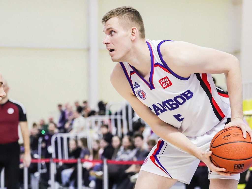 Баскетбольный клуб «Металлург» усилился высокорослым тяжелым форвардом