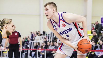 Баскетбольный клуб «Металлург» усилился высокорослым тяжелым форвардом