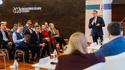 Алексей Текслер представил успешные соцпроекты на федеральной экспертной панели