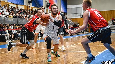 Баскетбольные клубы Челябинской области проведут матч в голливудском стиле