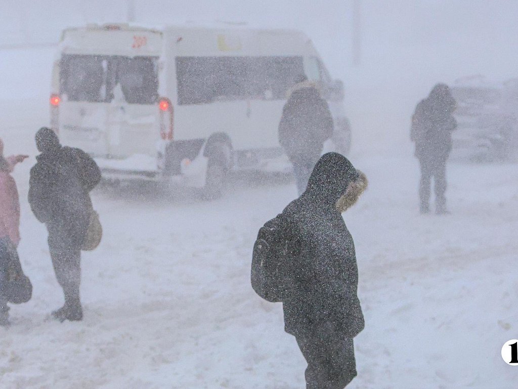 Снегопады, метели и сильную гололедицу обещают в Челябинской области 8 декабря