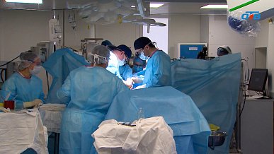 Южноуральские кардиохирурги впервые выполнили эндоскопически сразу две новые операции