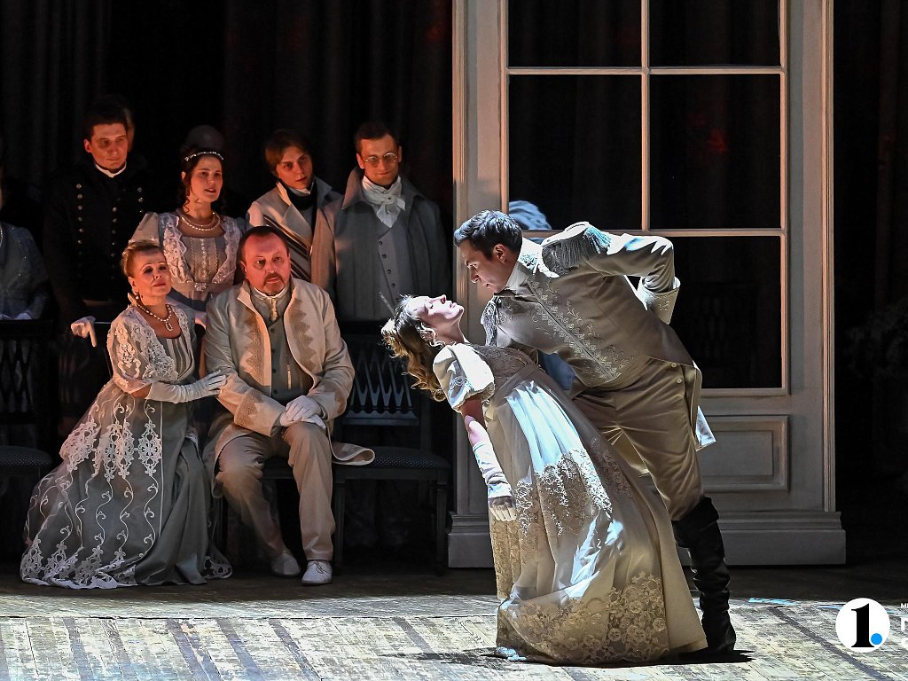 В Челябинском Молодежном театре поставили спектакль по мотивам «Войны и мира»