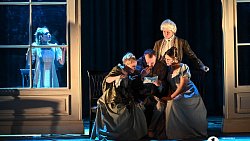 В Челябинском Молодежном театре поставили спектакль по мотивам «Войны и мира»