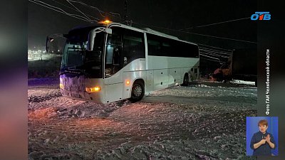 В Челябинской области хоккейная команда попала в ДТП