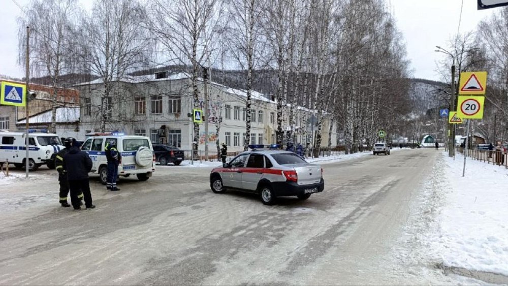 Школу в Челябинской области эвакуировали из‑за сообщения о минировании