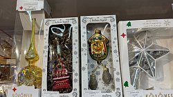 Стоимость новых елочных игрушек в Челябинске доходит до 10 тысяч рублей за штуку