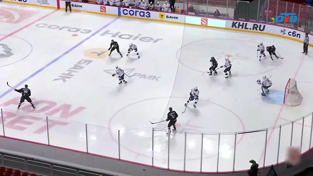 «Белые Медведи» обыграли «Ладью» в домашнем матче