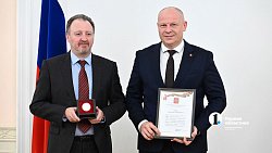 В Челябинске наградили организаторов празднования 80‑летия Победы