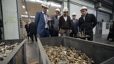 Артем Жога и Алексей Текслер посетили челябинский завод «ЛД Прайд»