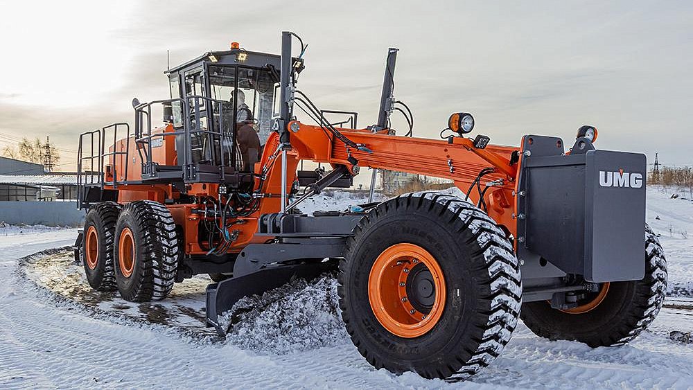 Самый тяжелый автогрейдер в истории России создали в Челябинске