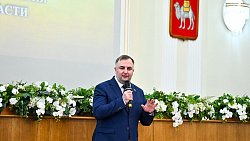 «Золотое перо» и «Открытый взгляд»: в Челябинске наградили лучших журналистов области