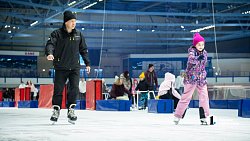 Челябинцы устроили забег во Всемирный День катания на коньках