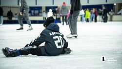 Челябинцы устроили забег во Всемирный День катания на коньках