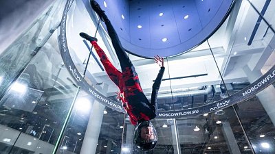 Челябинка завоевала серебро на первенстве России по парашютному спорту