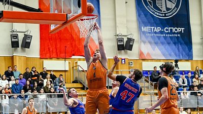 Баскетболисты «ЧБК» победой поздравили ветеранов «Динамо» в матче Суперлиги