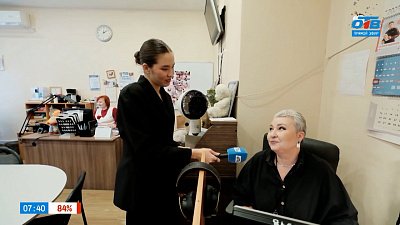 Куда отправиться с коллегами праздновать, если все вокруг занято, узнаем в сюжете «Новогодний корпоратив»