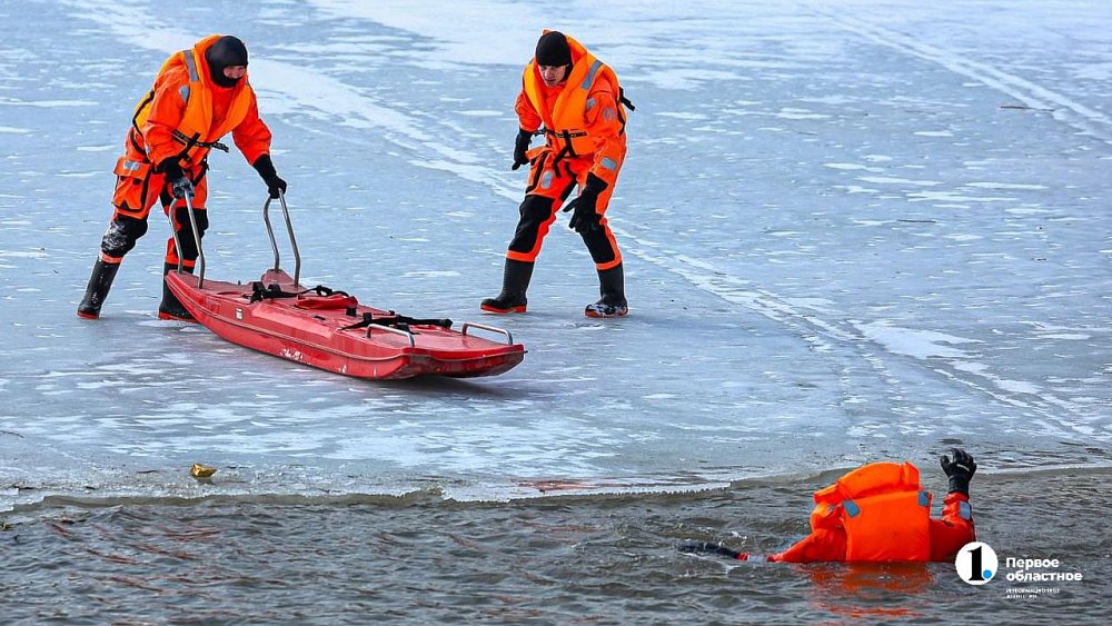 В Челябинской области спасателей поздравляют с профессиональным праздником