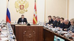 Алексей Текслер поручил усилить меры безопасности в новогодние праздники на Южном Урале