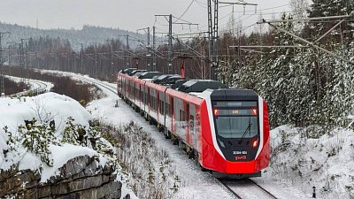 Из Челябинска в Екатеринбург в январские праздники пустят дополнительные электрички