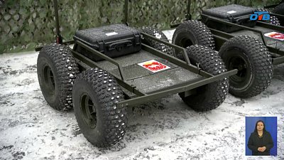 Губернатор Челябинской области передал спецтехнику бойцам