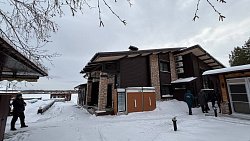 Прокуратура требует снести виллы, бани и мангалы на озере Малый Кременкуль