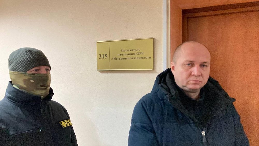 В Челябинске замначальника подразделения полиции задержали за взятки