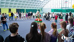 Челябинским теннисистам устроили мастер-класс и новогоднее представление