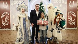 Дети — участники акций из Челябинской области получили подарки от губернатора