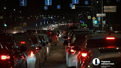 Челябинские автомобилисты готовятся к вечернему часу пик 29 декабря