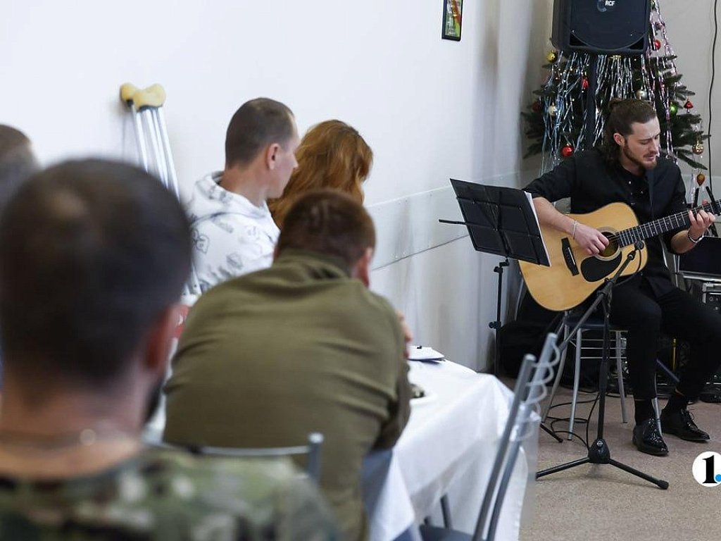 Артисты Челябинской области дали более 300 концертов для военнослужащих