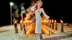 Под Миассом прошел единственный в мире ночной заплыв «моржей»