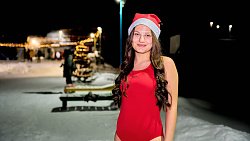 Под Миассом прошел единственный в мире ночной заплыв «моржей»