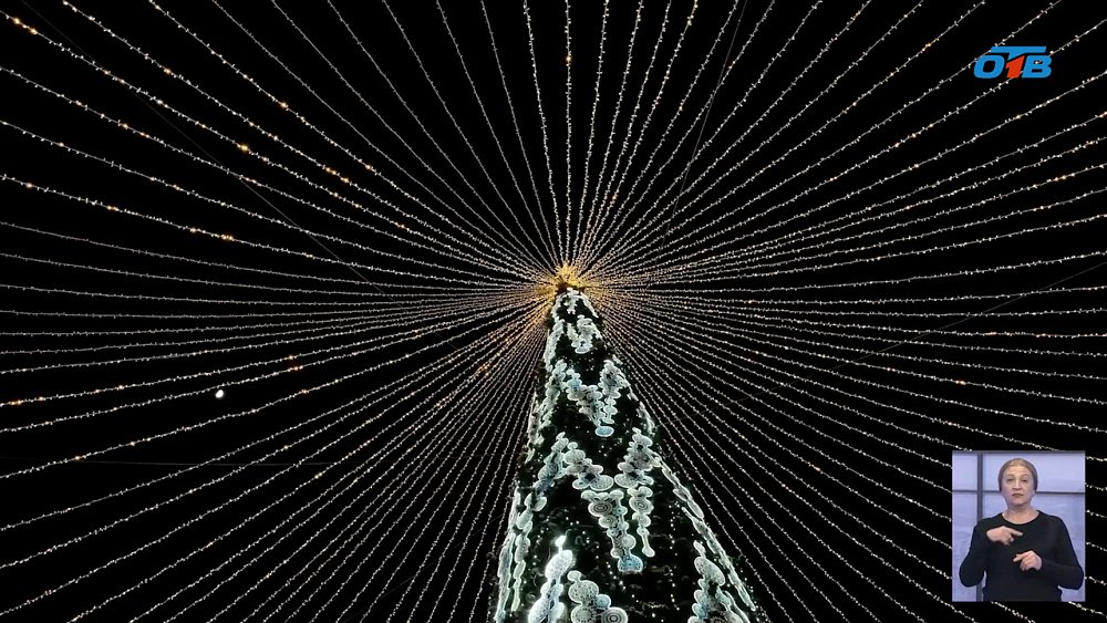 В Челябинске Дом Деда Мороза принимает гостей все праздники