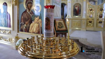 Время рождественских служб представили в храмах Челябинска