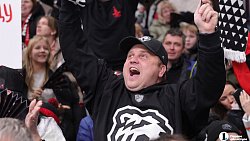 Хоккейный клуб «Трактор» выиграл пятую серию Уральского дерби у «Автомобилиста»