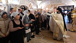 В Челябинске в ночь на 7 января прошла Рождественская служба