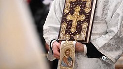 В Челябинске в ночь на 7 января прошла Рождественская служба