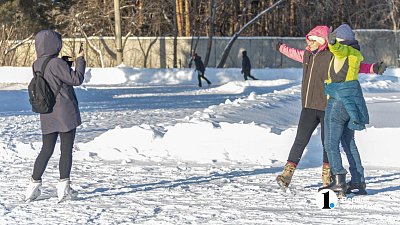 Челябинцы штурмуют бесплатные катки в новогодние праздники