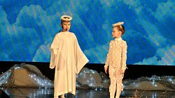 На Южном Урале организовали рождественские елки для детей