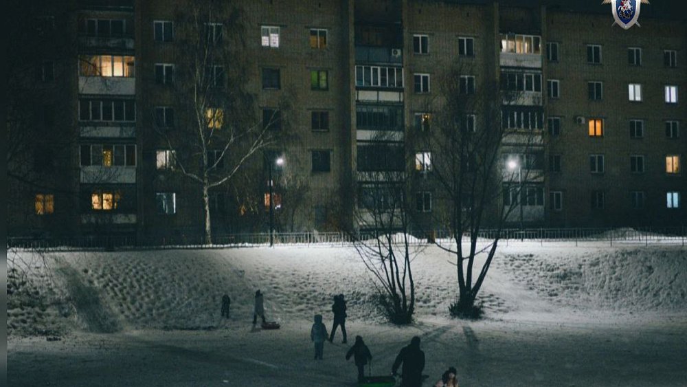 Следственный комитет начал проверку после травмирования мальчика на горке в Челябинске