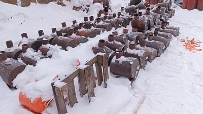 В Кыштыме студенты изготовили 13 печек-буржуек для бойцов СВО