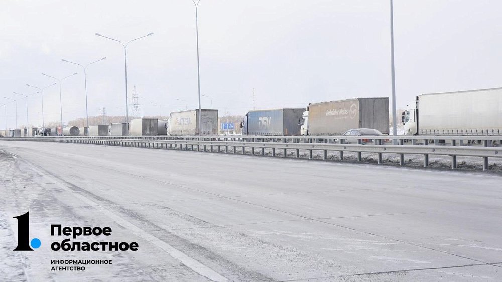 Ограничение движения на трассе М-5 в Челябинской области продлили