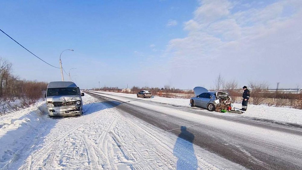 В Магнитогорске автобус с пассажирами попал в ДТП