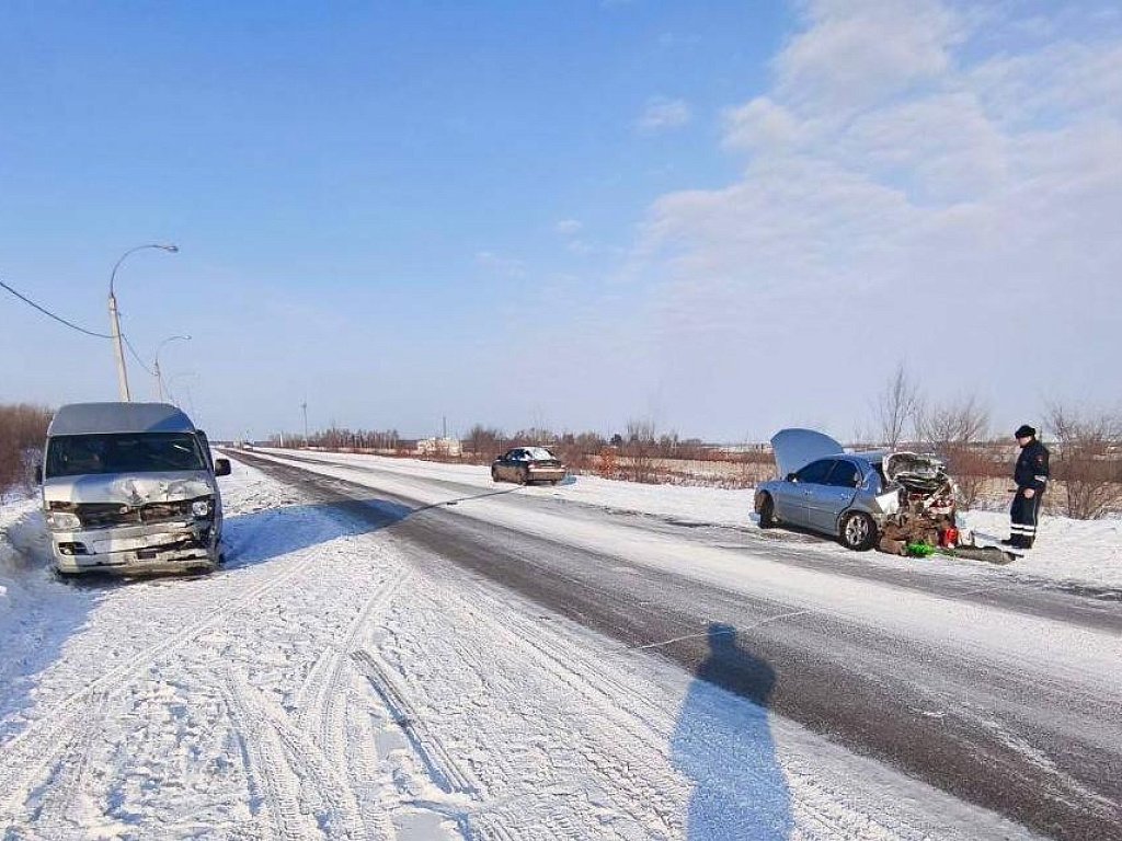 В Магнитогорске автобус с пассажирами попал в ДТП