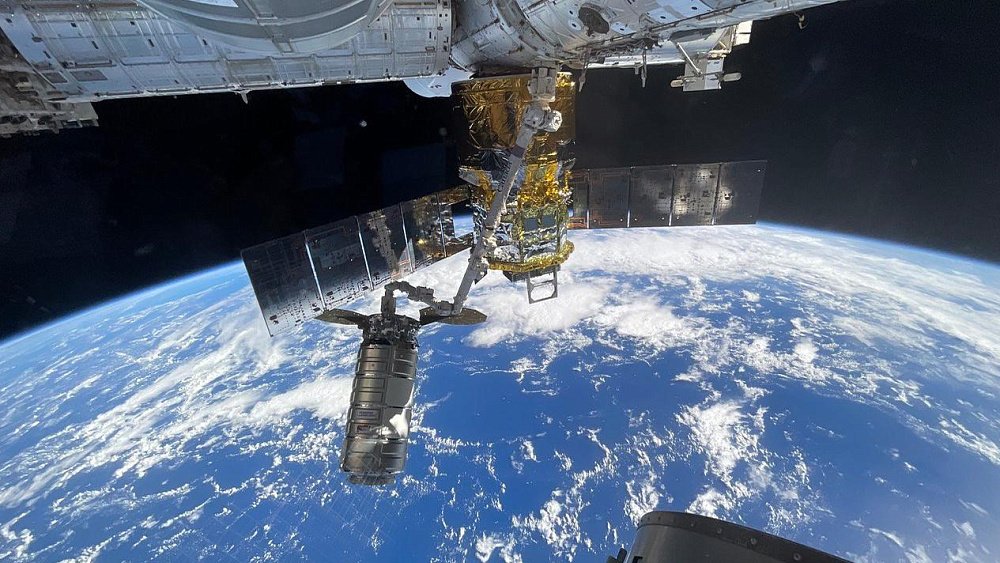 Корабль Crew Dragon с челябинским космонавтом приводнится в Калифорнии